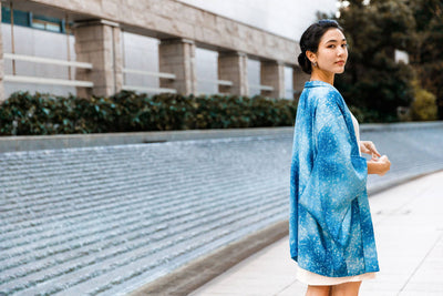 Qu'est-ce-qu'une veste Kimono ? Les 19 choses à connaitre sur cet incontournable du garde-robe Japonais.
