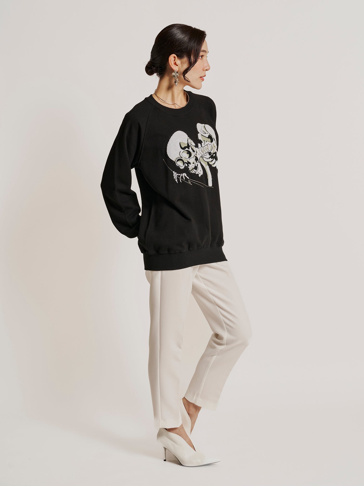 Kuniyoshi Embroidered Cotton Sweatshirt in Black