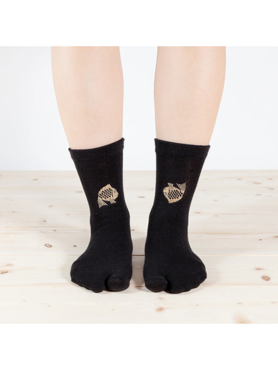 Happy Seabream Tabi Socks in Black