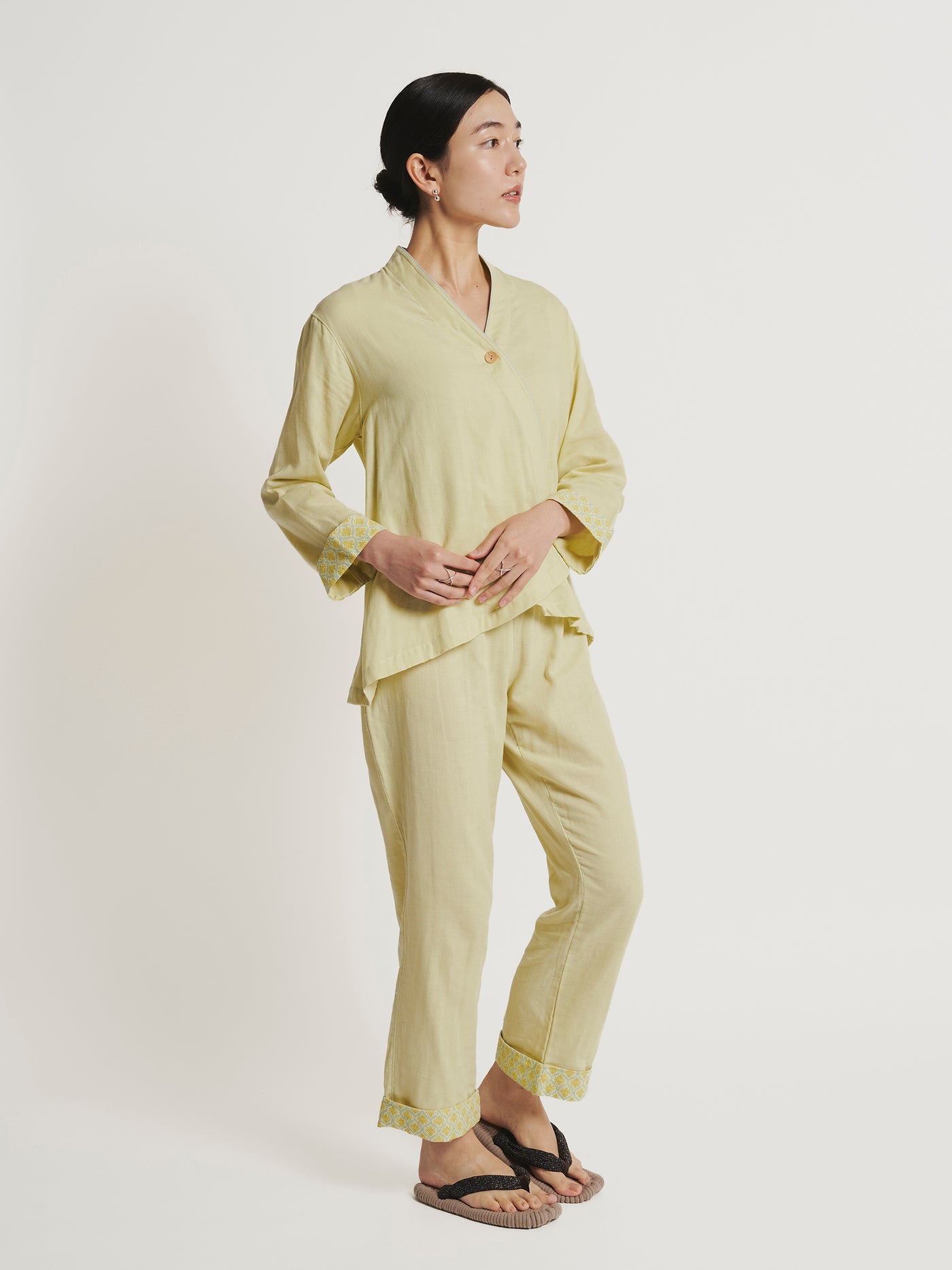 Modern-Cut Cotton Gauze Samue Pajama Set in Honeydew