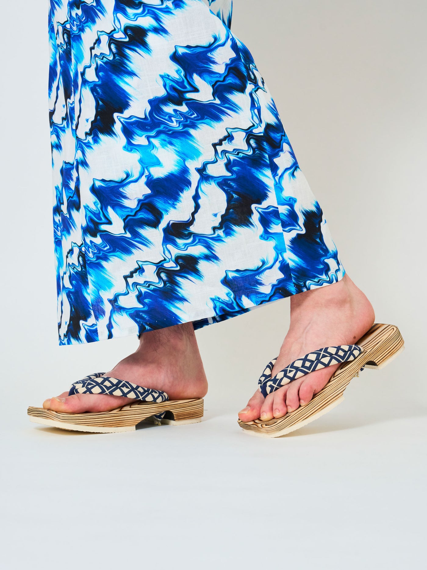 Best 25+ Deals for Japanese Sandals Geta | Poshmark