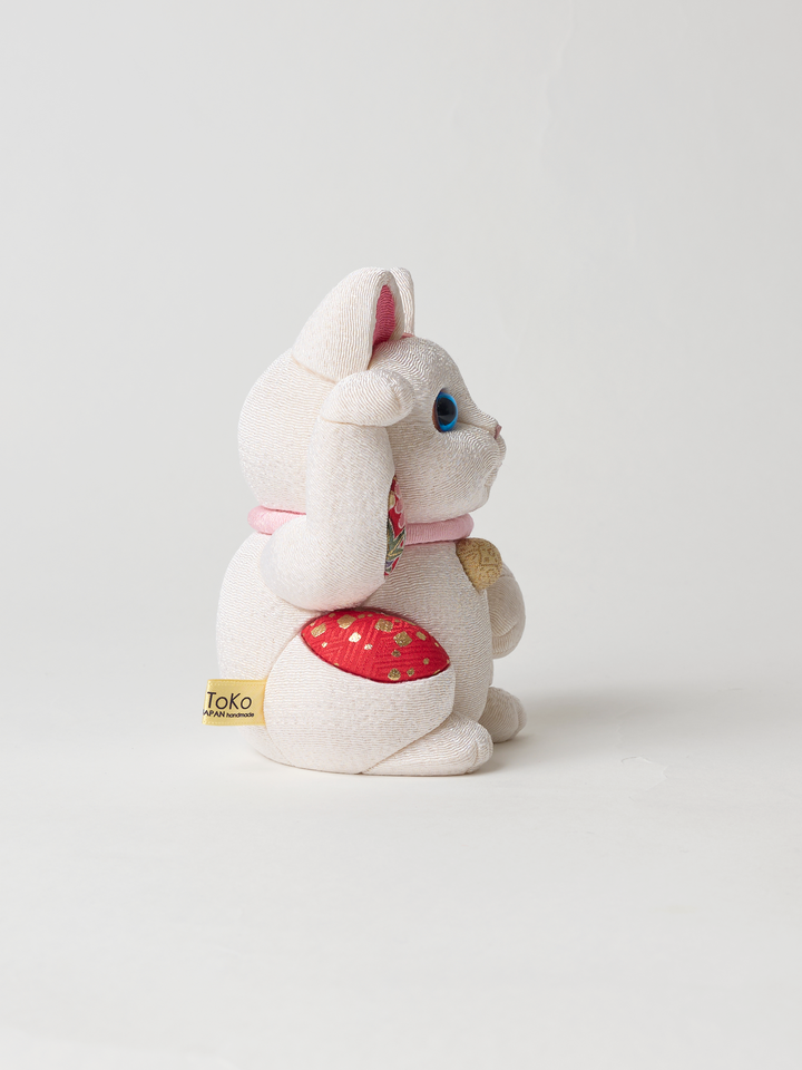 Maneki Neko Lucky Cat in White | Japan Objects Store