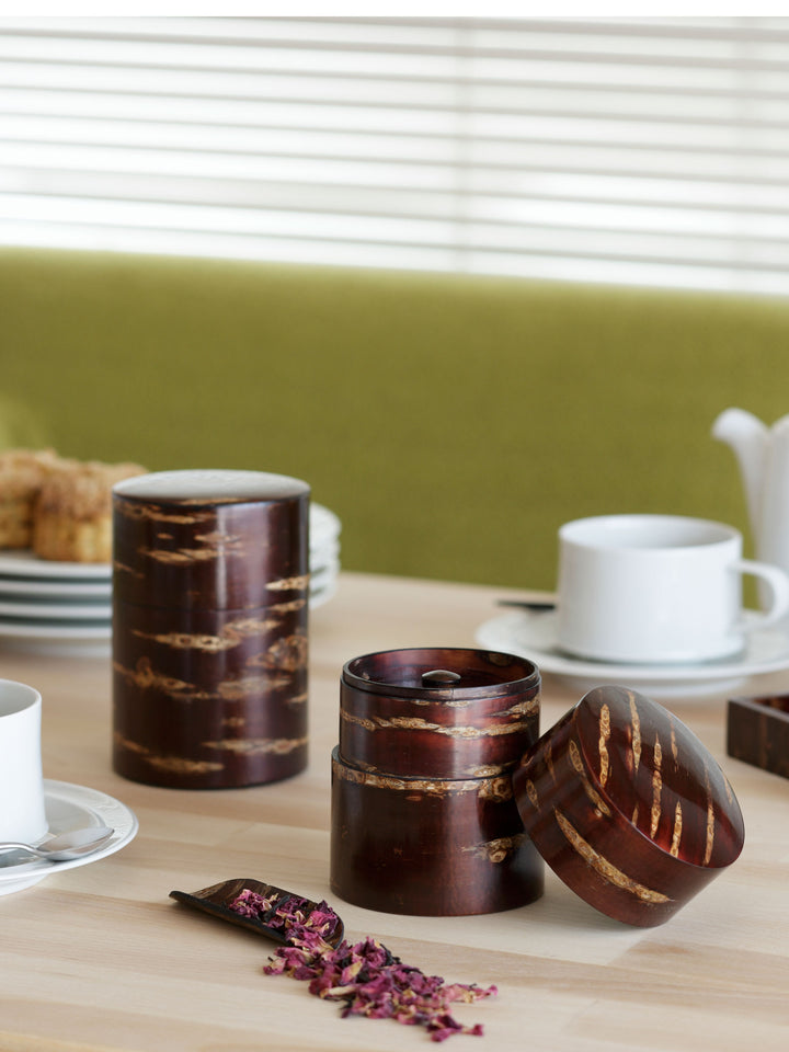 Tall Cherry Bark Tea Caddy by Denshiro (3oz/80g) | Japan Objects Store Tall Cherry Bark Tea Caddy by Denshiro (3oz/80g) | Japan Objects Store