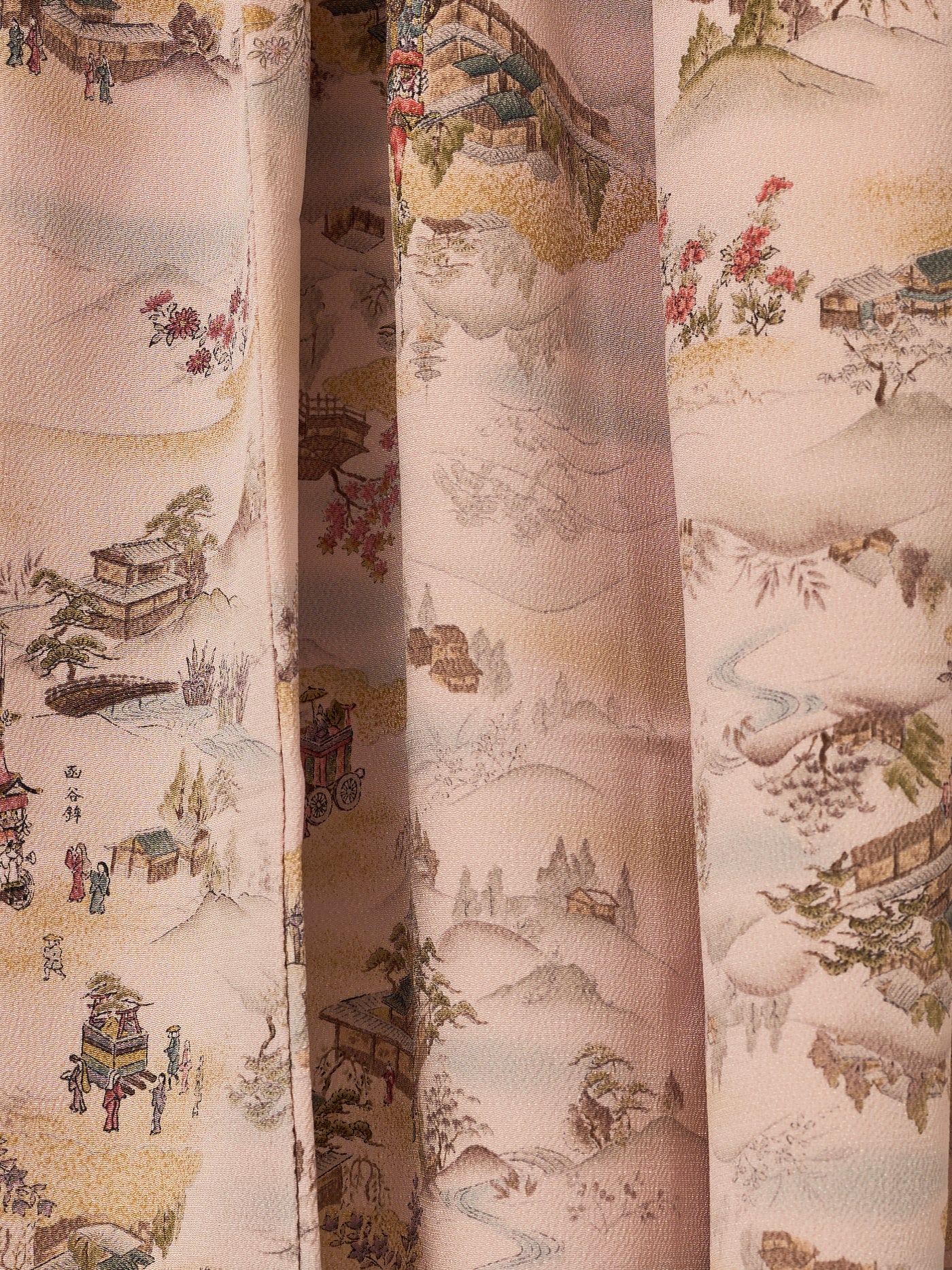 Women's Vintage Mura Silk Japanese Kimono