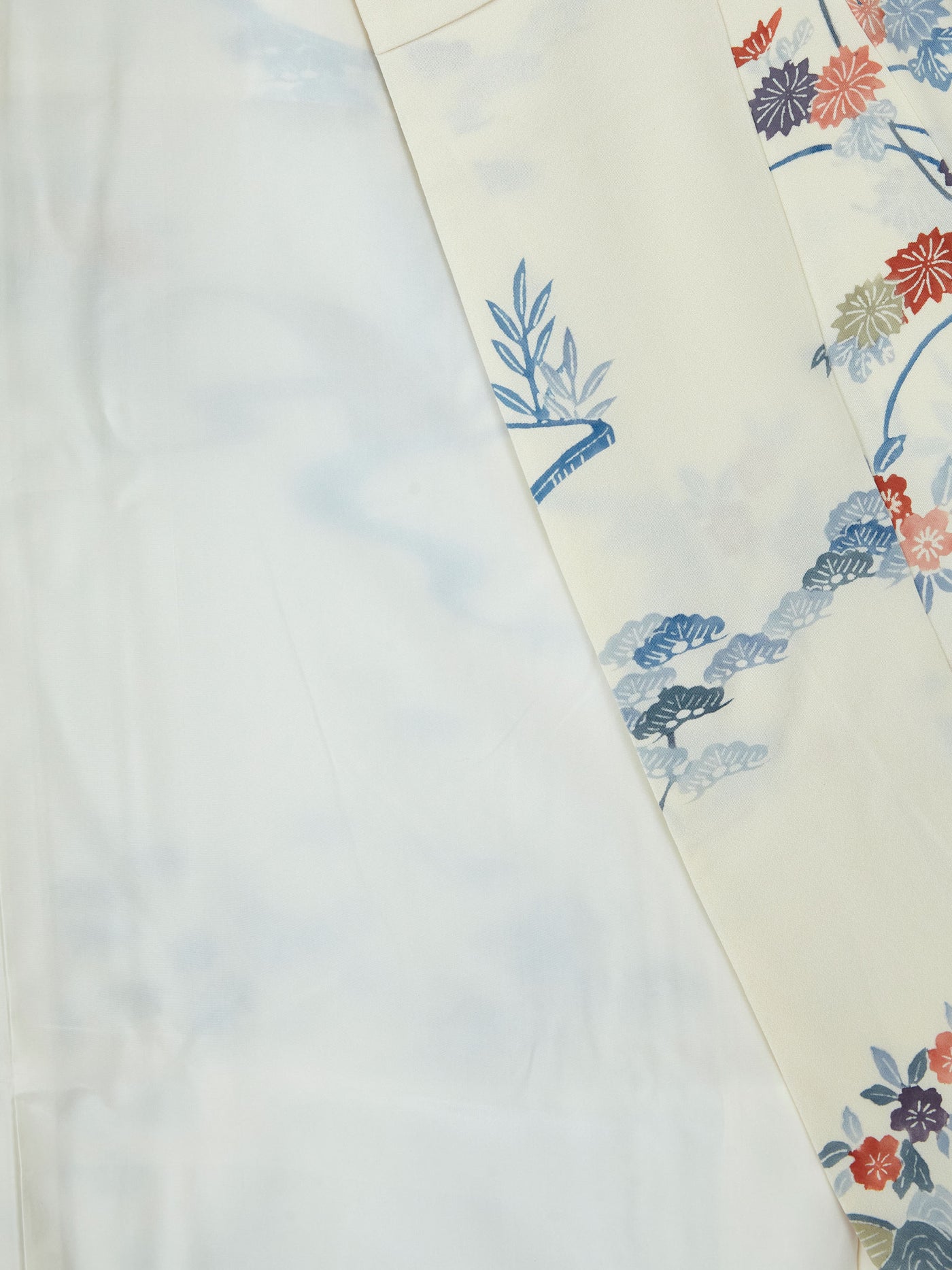 Kimono Japonais Vintage Fleurs en Soie pour Femme