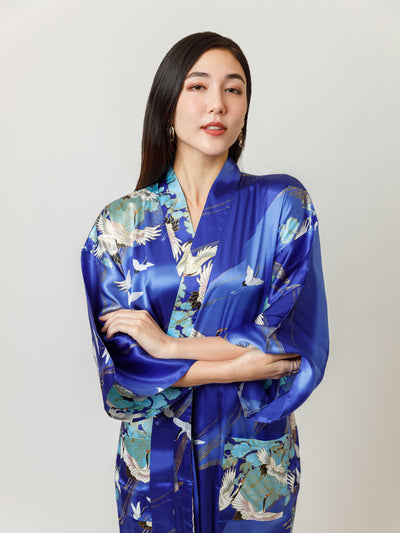 Tancho Silk Kimono Robe Close Up