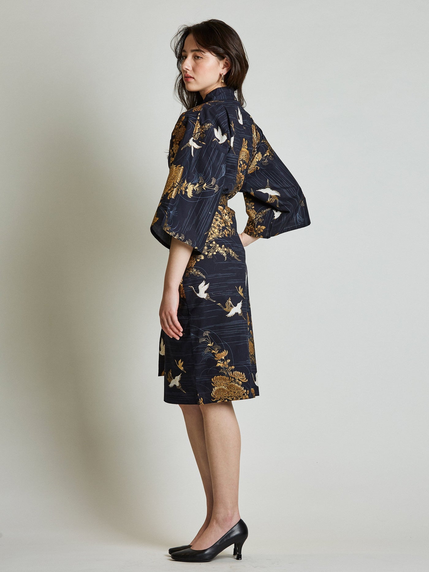 Japanese Crane Navy Blue Kimono Robe side view