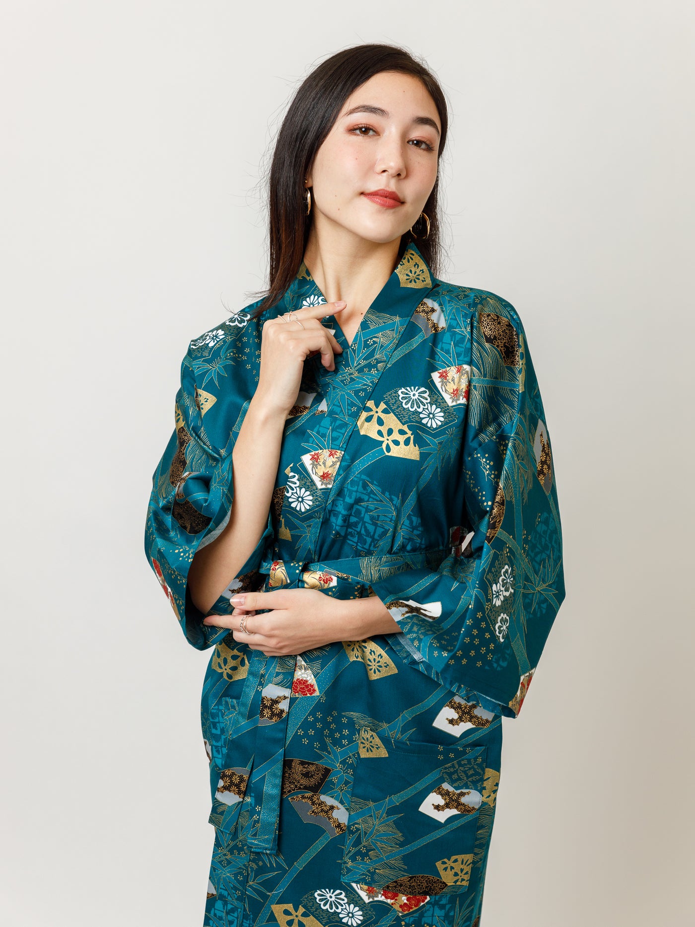 Sensu Cotton-Satin Kimono Robe Close Up