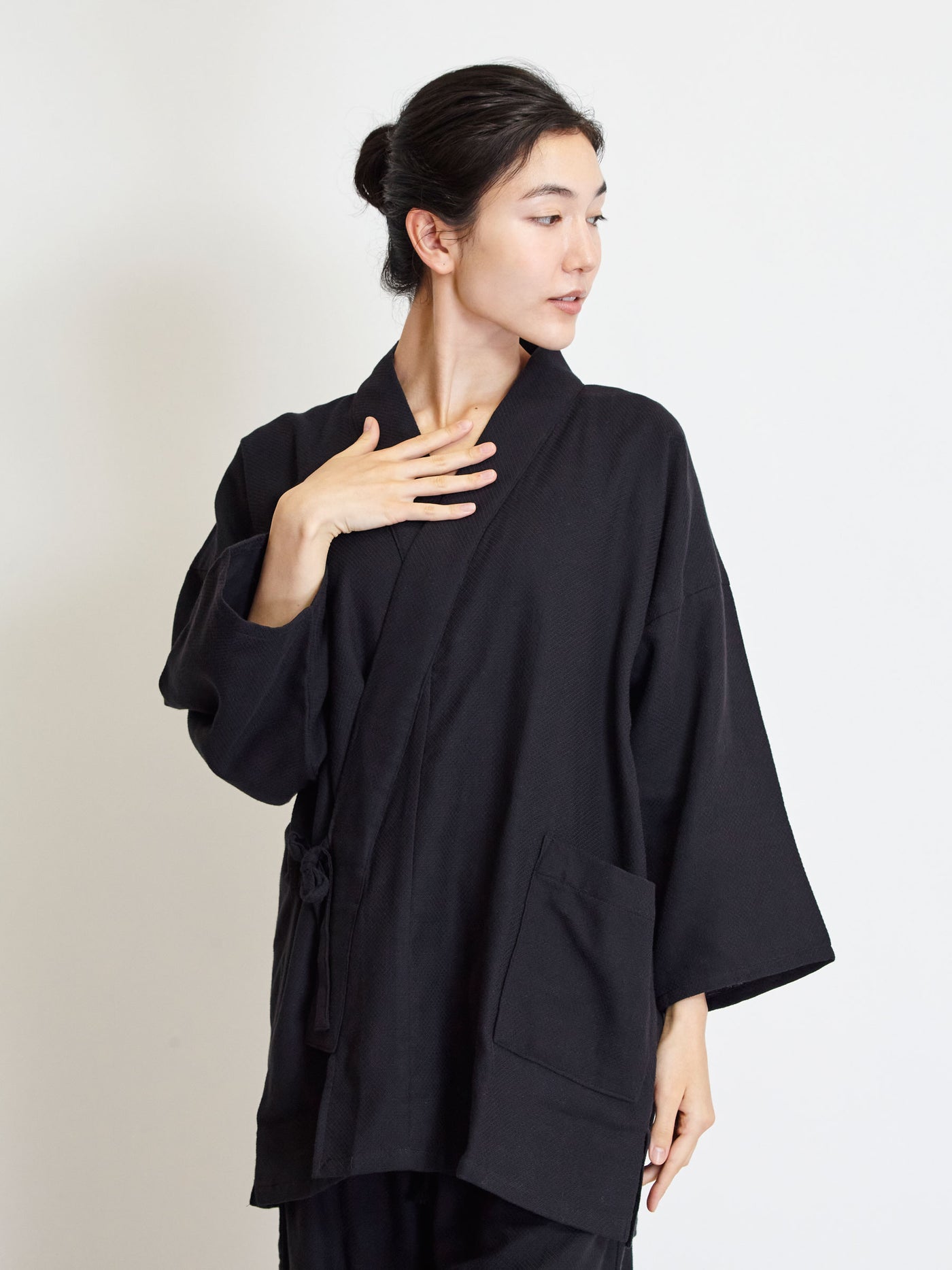 Unisex Samue Cotton Gauze Pajama Set in Black