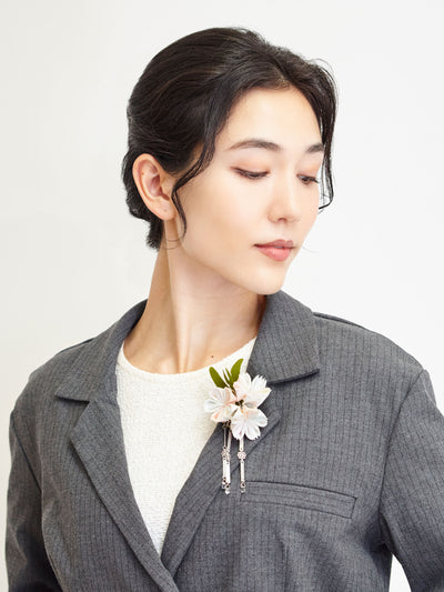 Carnation Kanzashi Silk Hair Clip/Brooch