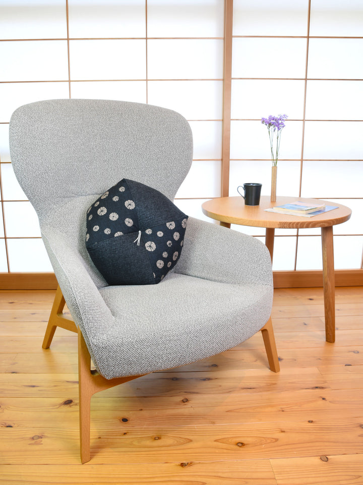 Shibori Black Ojami Zafu Cushion | Japan Objects Store
