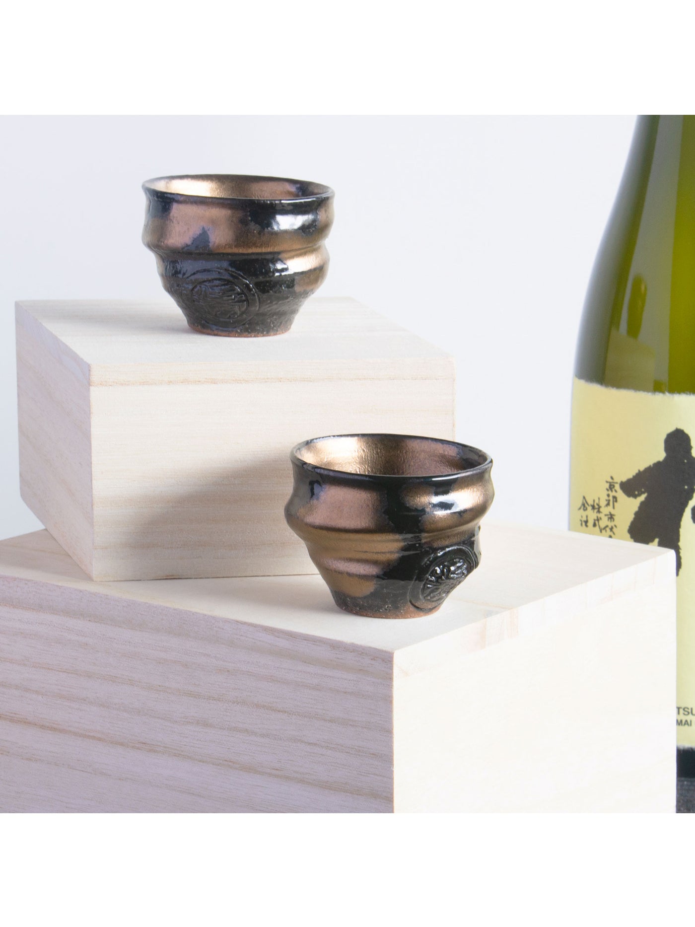 Tasse à Sake Or Kyoto Ochoko de Ninshu (60ml/2fl.oz)