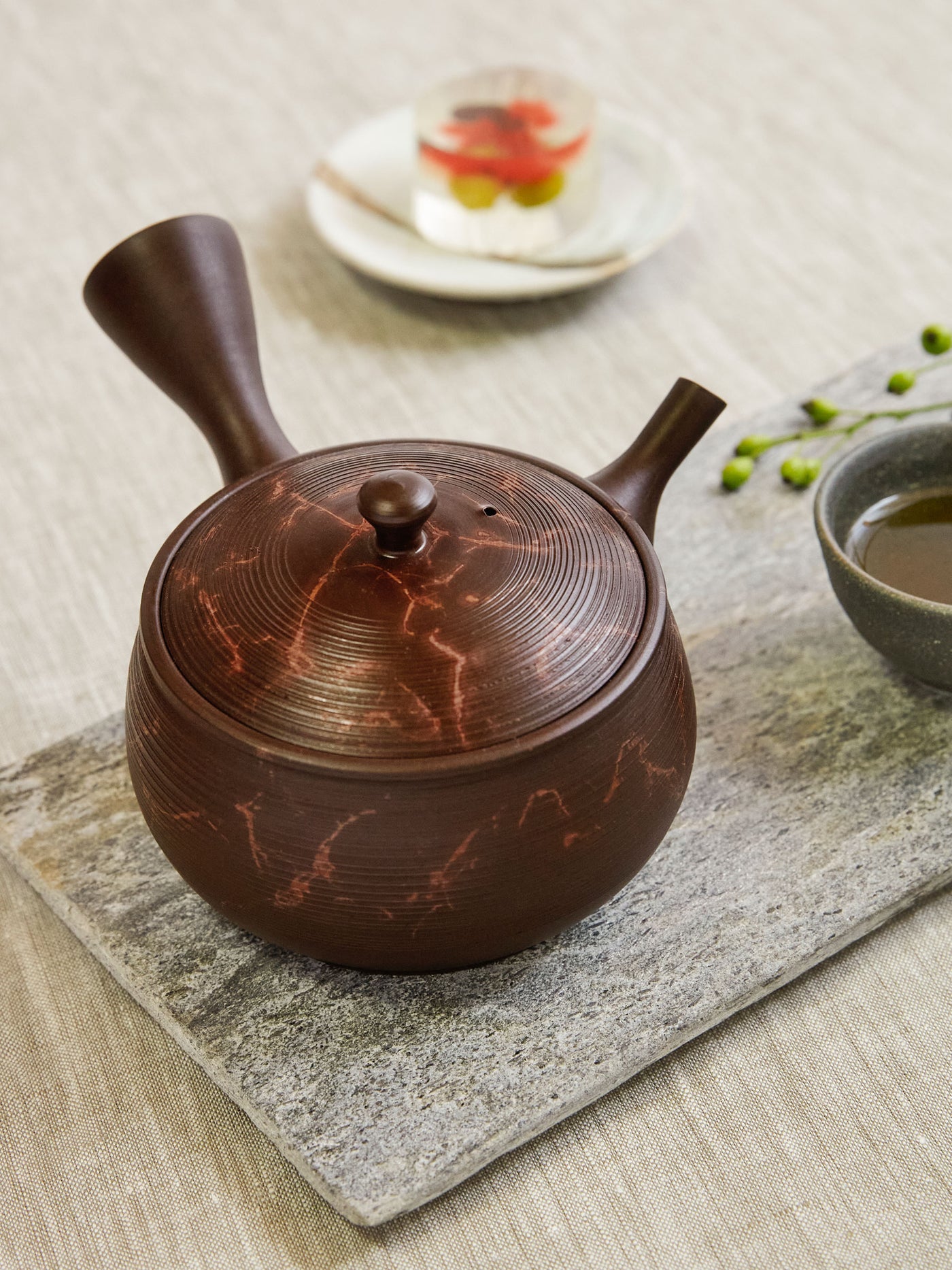 Medium Seagrass Tokoname Japanese Teapot by Gyoko (10oz/300ml)