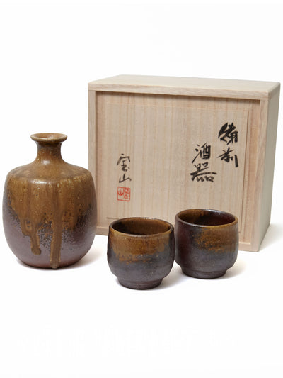 Goma Bizen Ware Japanese Sake Set by Hozan