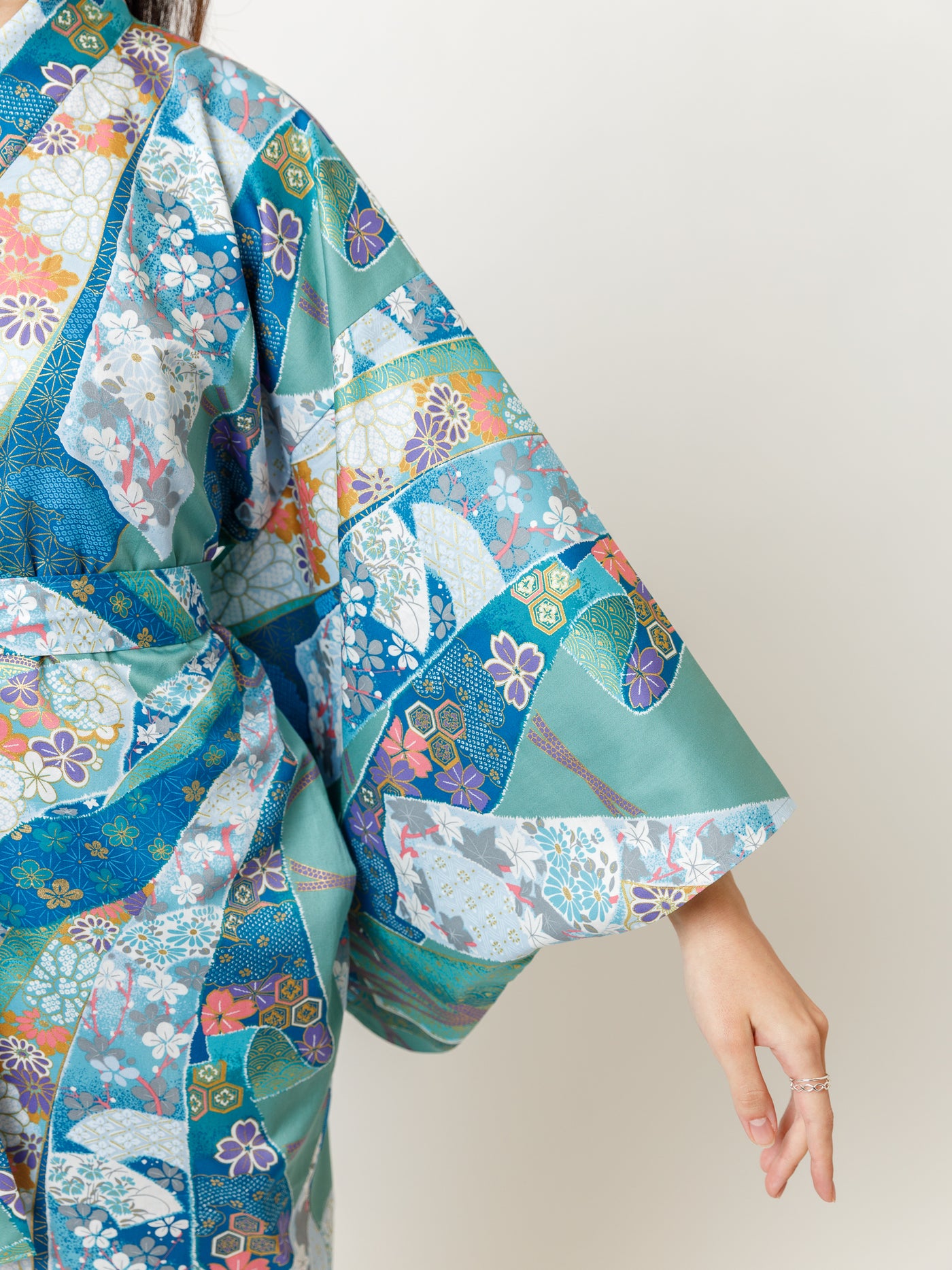 Turquoise Ribbon Long Kimono Robe